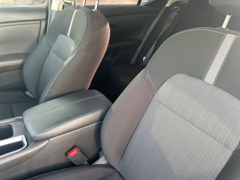 Used 2025 Nissan Sentra SV image 20