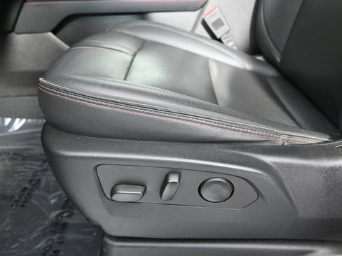 Used 2023 Chevrolet Suburban RST image 22