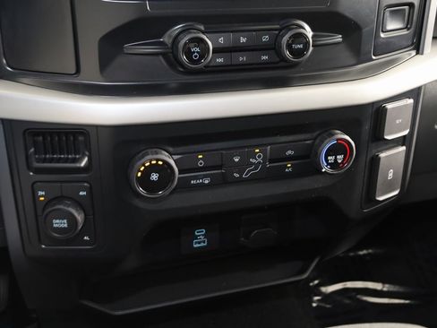 Used 2022 Ford F150 XLT w/ XTR Package image 8