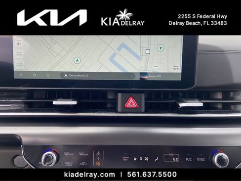 New 2026 Kia Carnival LXS FWD image 21