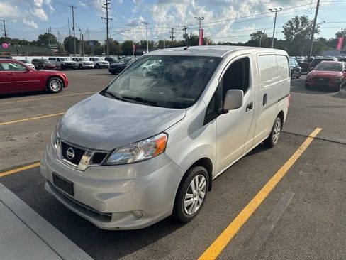 Used 2018 Nissan NV200 SV w/ Navigation Package FWD image 1
