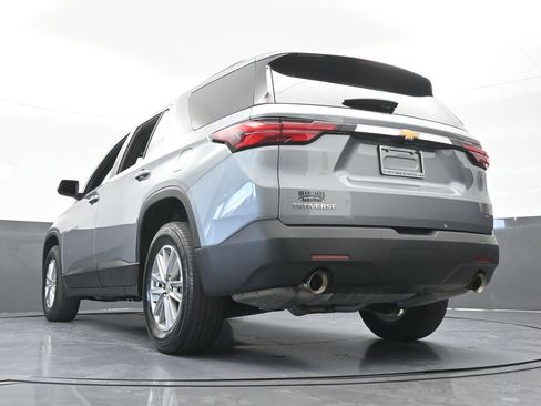 Used 2023 Chevrolet Traverse LT FWD image 57