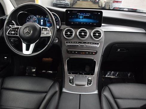 Certified 2022 Mercedes-Benz GLC 300 image 18