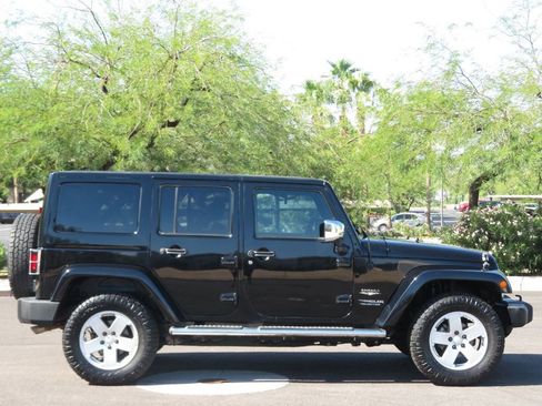 Used 2012 Jeep Wrangler Unlimited Sahara w/ Mopar Chrome Edition Group image 3