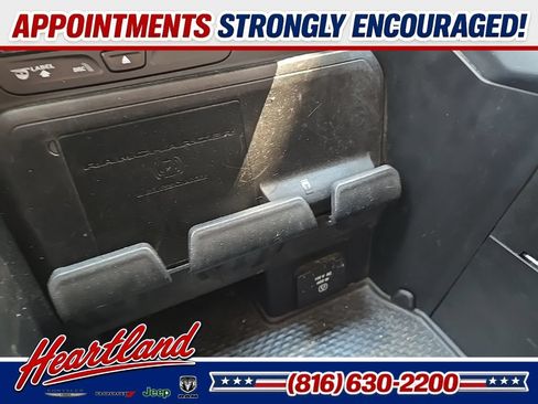 Used 2019 RAM 1500 Laramie AWD/4WD image 73