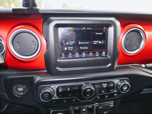 Used 2020 Jeep Wrangler Unlimited Rubicon w/ LED Lighting Group image 18