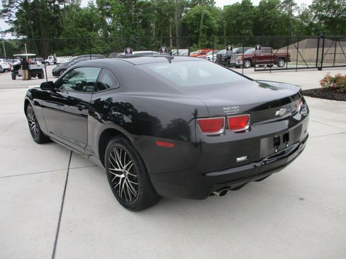 Used 2010 Chevrolet Camaro LS image 5