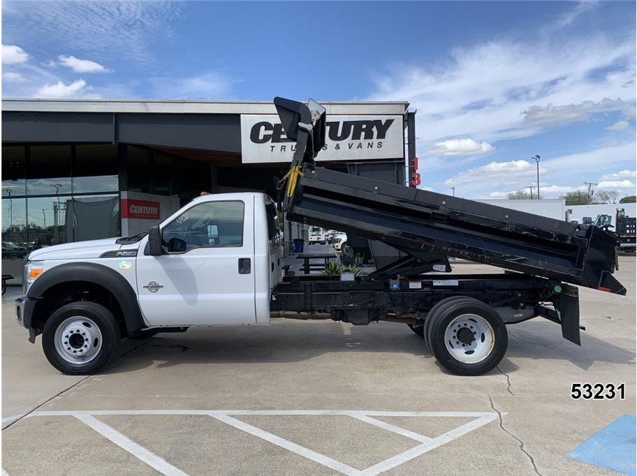 Used 2016 Ford F550 2WD Regular Cab Super Duty image 8