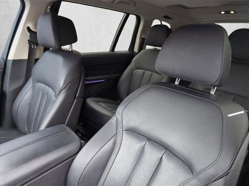 Used 2022 BMW X7 xDrive40i w/ Executive Package image 10