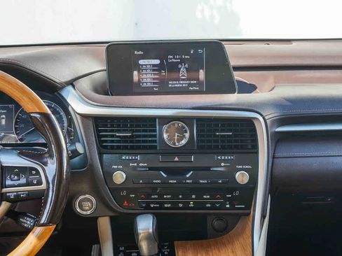 Used 2018 Lexus RX 350L FWD w/ Premium Package image 13