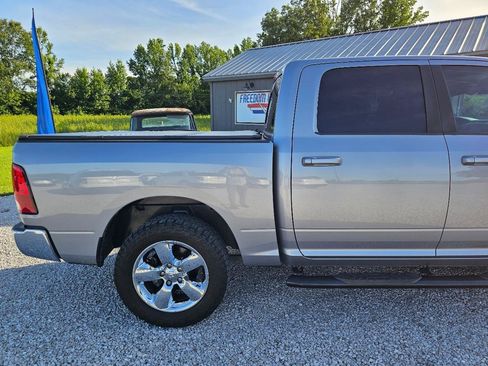 Used 2019 RAM 1500 Big Horn AWD/4WD image 11
