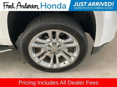 Used 2018 GMC Yukon SLT w/ Premium Edition RWD image 28