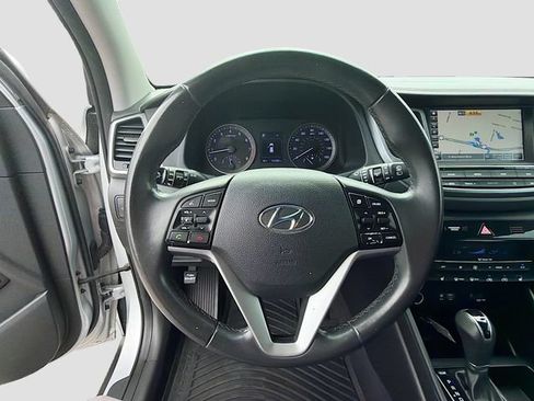 Used 2018 Hyundai Tucson SEL Plus FWD image 37