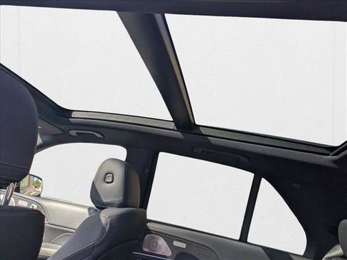 New 2026 Mercedes-Benz GLE 53 AMG 4MATIC image 18