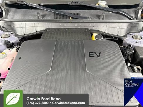 Used 2024 Hyundai Kona Limited FWD image 33