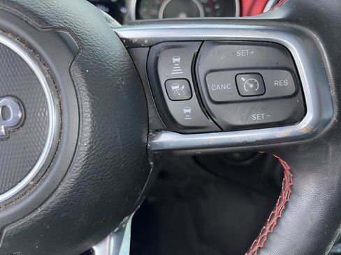 Used 2021 Jeep Wrangler Unlimited Rubicon image 19