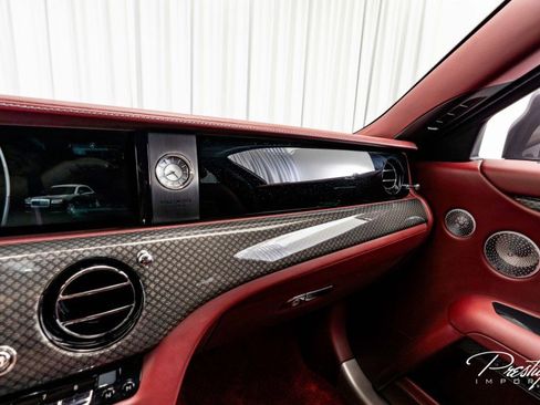 Used 2022 Rolls-Royce Ghost Black Badge image 37