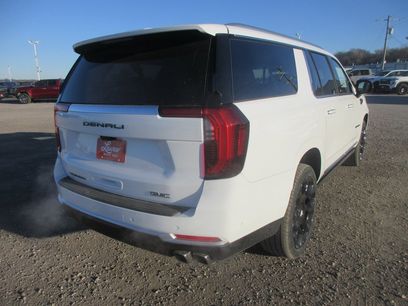New 2026 GMC Yukon XL Denali w/ Denali Reserve Package