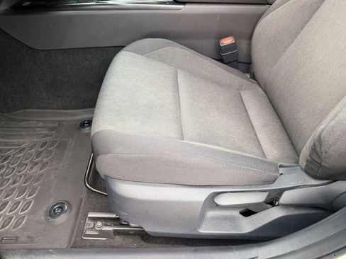 Used 2025 Toyota Camry LE image 15