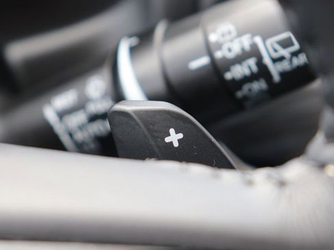 Used 2025 Honda Odyssey Elite image 24