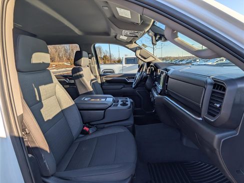 Used 2025 Chevrolet Silverado 2500 LT w/ Trail Boss Package image 12