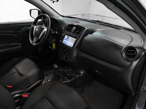 Used 2019 Nissan Versa S Plus FWD image 17