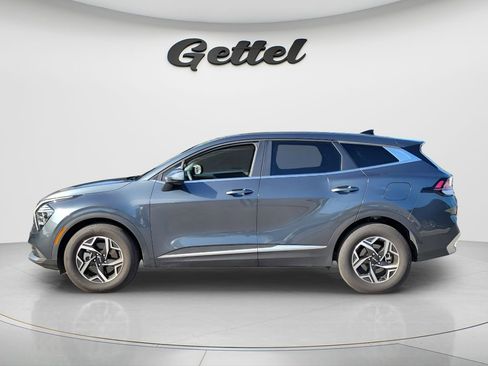 Used 2025 Kia Sportage LX FWD image 13