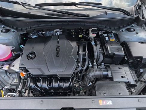 Used 2025 Hyundai Santa Cruz SEL FWD image 34