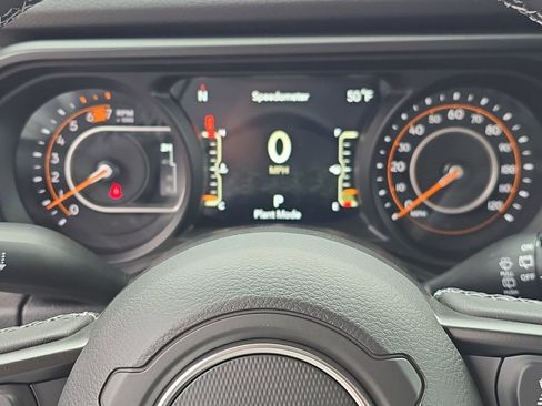 New 2026 Jeep Wrangler Sport S w/ Dual Top Group image 22