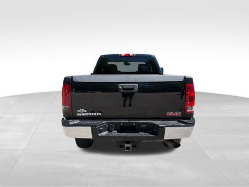 Used 2013 GMC Sierra 2500 SLE w/ SLE Preferred Package AWD/4WD image 4
