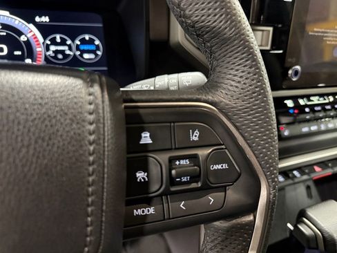 Used 2025 Toyota Sequoia SR5 image 26