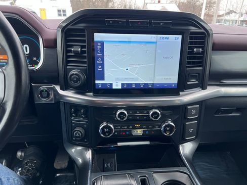 Used 2021 Ford F150 Lariat w/ Equipment Group 502A High image 37