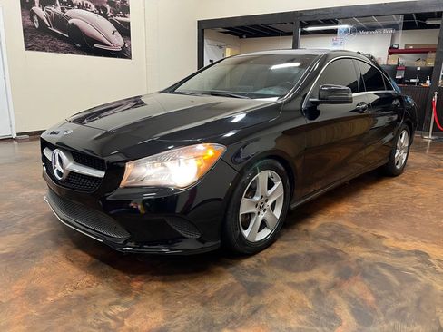Used 2018 Mercedes-Benz CLA 250 4MATIC image 4