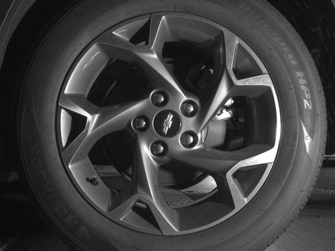 Used 2025 Chevrolet Trax LT w/ LT Convenience Package image 14