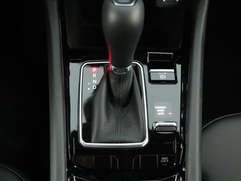 New 2026 Jeep Compass Latitude image 20