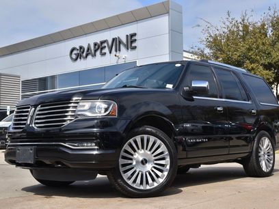 Used 2017 Lincoln Navigator Select