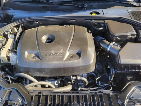 Used 2016 Volvo V60 T5 Premier w/ Protection Package FWD image 40