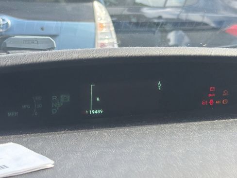 Used 2010 Toyota Prius Three FWD image 7