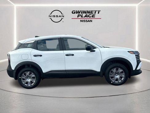 New 2026 Nissan Kicks S FWD image 4