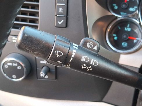 Used 2010 Chevrolet Silverado 1500 LT w/ Texas Edition image 22