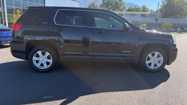 Used 2016 GMC Terrain SLE AWD/4WD image 2