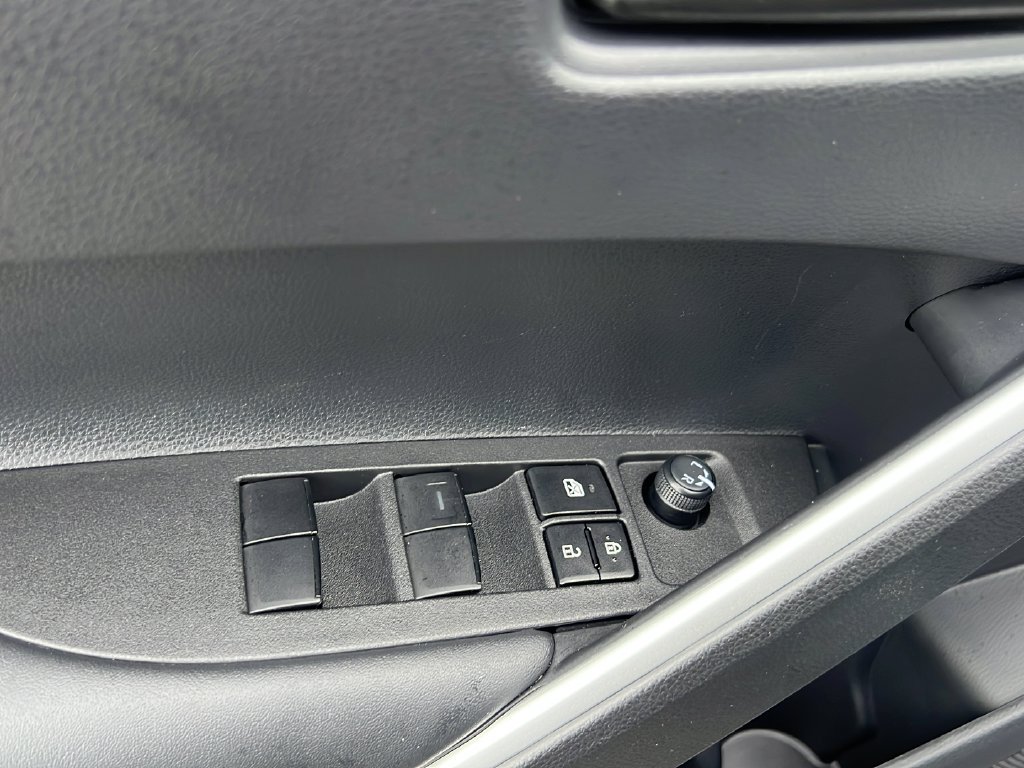 Certified 2026 Toyota Corolla Cross LE FWD image 12