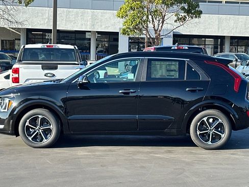 New 2026 Kia Niro SX image 7