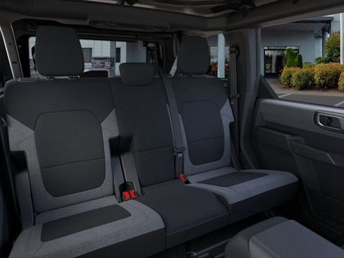 New 2026 Ford Bronco 4-Door image 11