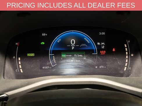 Used 2025 Toyota Camry SE FWD image 17