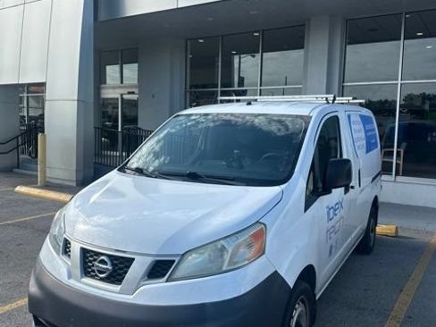 Used 2015 Nissan NV200 S w/ Cruise Control Package FWD image 2