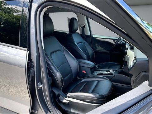 Used 2022 Ford Escape SEL AWD/4WD image 29