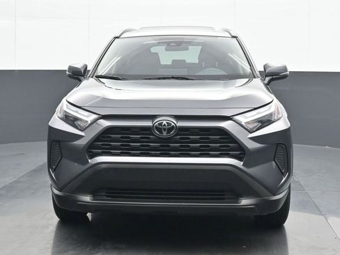 Used 2022 Toyota RAV4 XLE w/ Convenience Package image 1