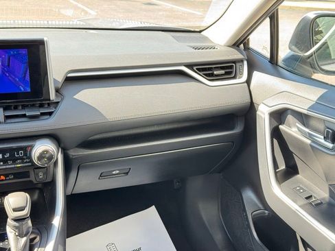 Certified 2025 Toyota RAV4 XLE w/ Convenience Package image 21