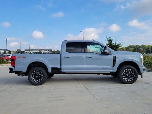 New 2026 Ford F250 Platinum image 2
